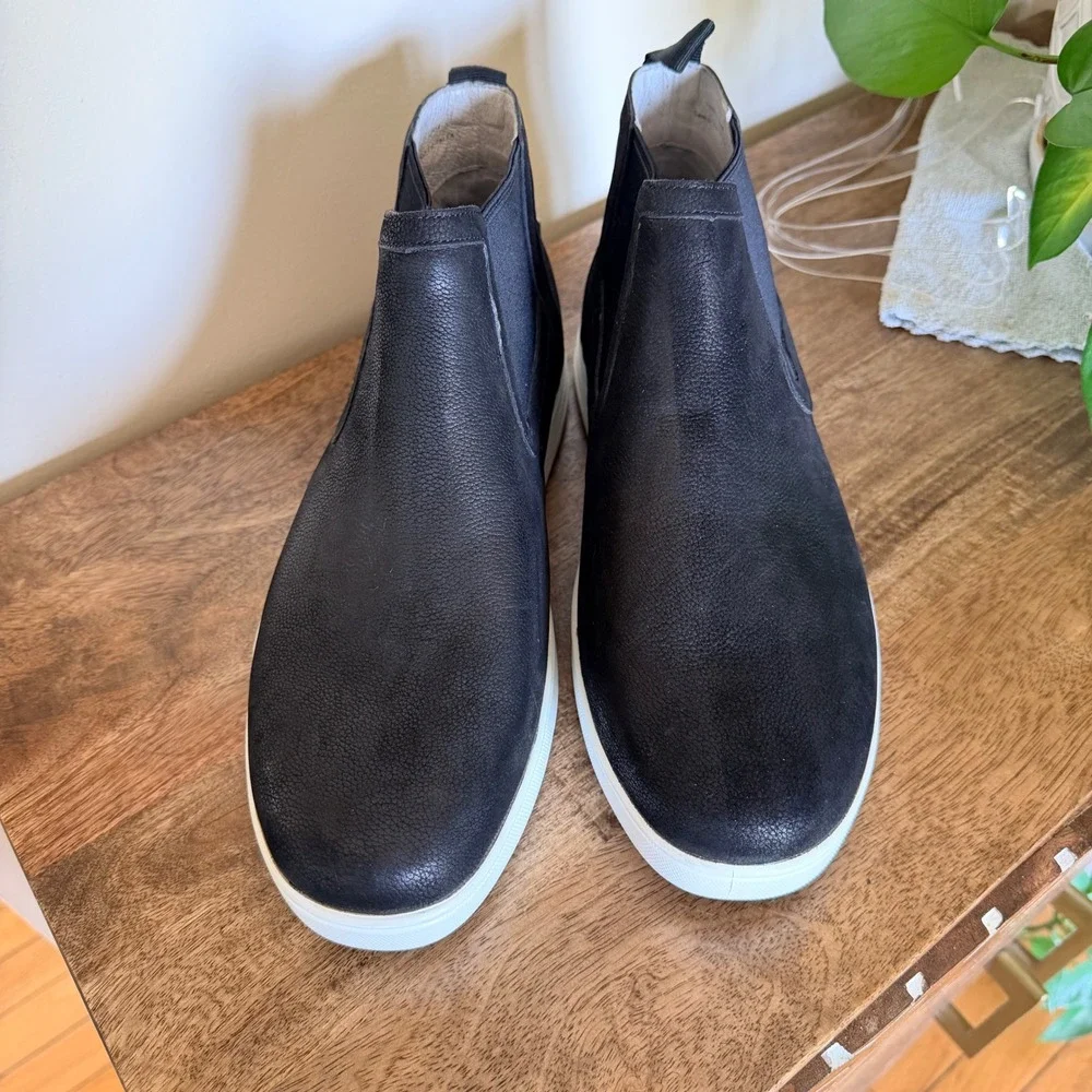 Traq by Alegria PGLITE Chelsea Boots Black Leather EU 43 Sneakers Athleisure